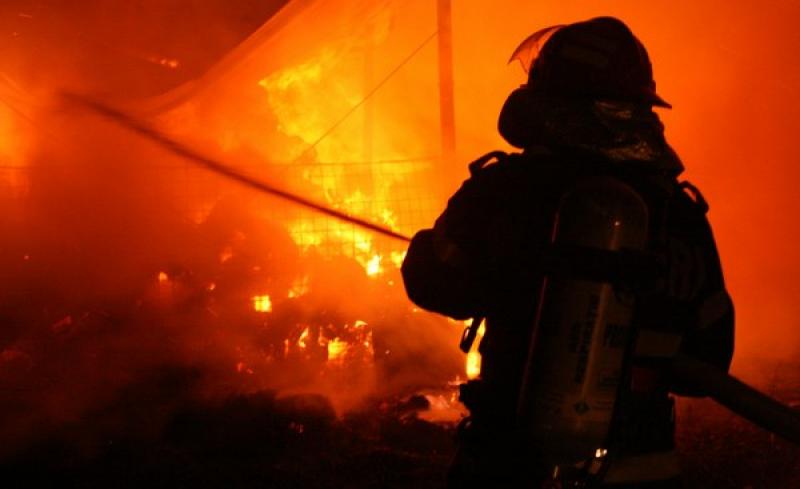 Săptămână plină pentru pompierii din Arad. Au intervenit la 14 incendii