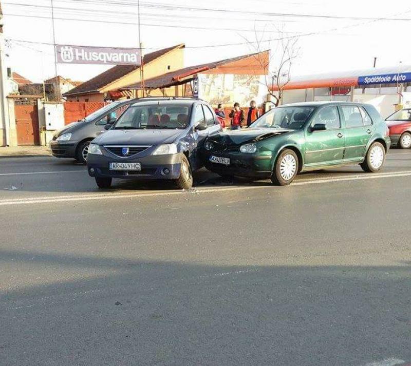Accident în Grădişte ! O Dacia şi un Volkswagen implicate