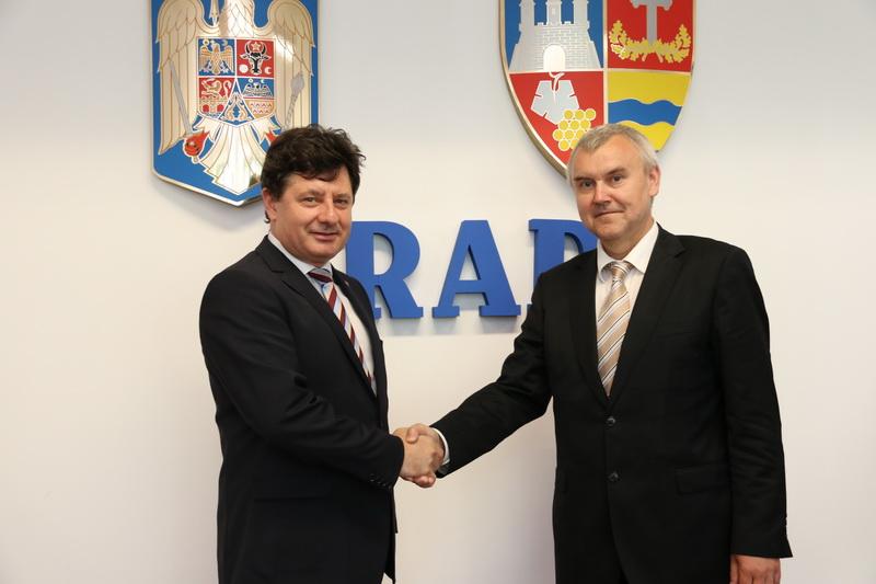 Relaţii diplomatice Arad-Belarus