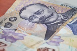 Crește finanţarea pentru elevii din învăţământul preuniversitar ! 