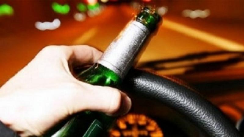 Alcoolul şi volanul nu sunt compatibili: Zece bărbați, depistați în timp ce conduceau sub influența alcoolului