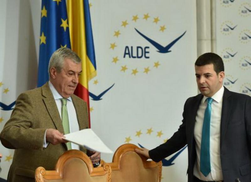 Vicepremierul Daniel Constantin, copreşedinte ALDE, a fost dat afară din guvern