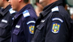 Jandarmii arădeni asigură ordinea publică, de sărbători