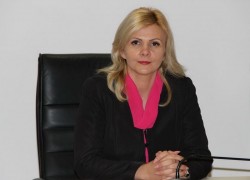 Claudia Boghicevici: „Deputatul Tripa nu înţelege nimic din administraţie”