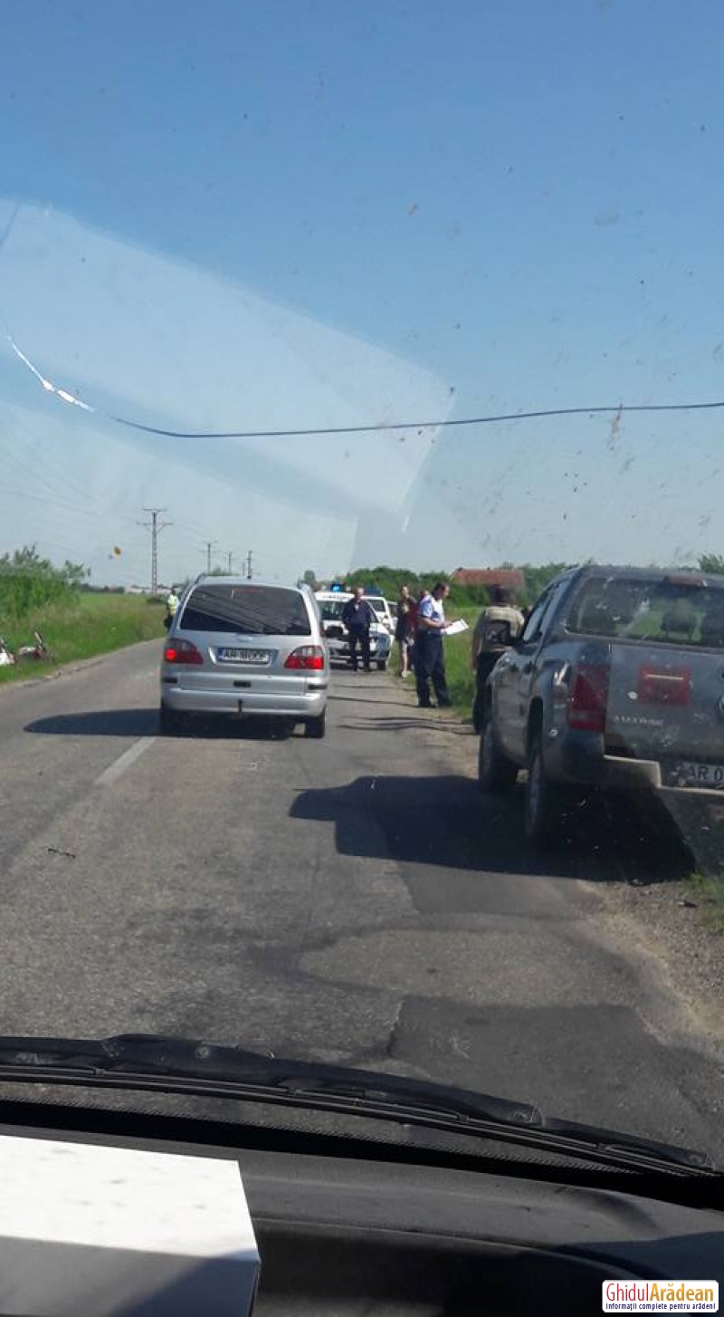 Accident rutier între Pâncota și Seleuș ! Un copil a fost rănit !