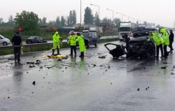 Va îmbrăca rochie de mireasă, dar pusă în sicriu ! AFLĂ cum a avut loc accidentul din Oradea și unde mergea șoferița care a murit ! VEZI VIDEO cu accidentul !