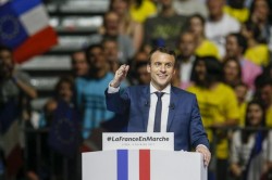 Francezii au decis : Emmanuel Macron noul preşedinte al Franţei

