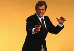 Doliu în lumea filmului. Actorul Roger Moore a murit la 89 de ani