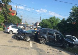 Accident grav în cartierul Pârneava