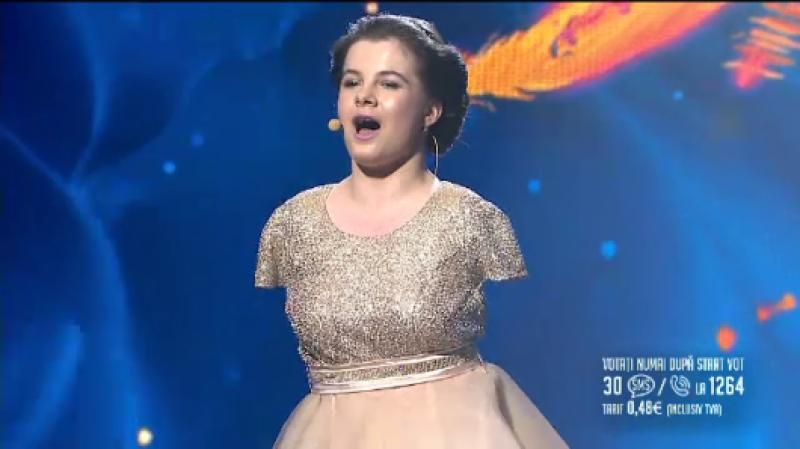 Ea a câștigat "Românii au talent" 2017 ! Lorelai Moșneguțu , fata fără mâini a câștigat premiul de 120.000 de euro !