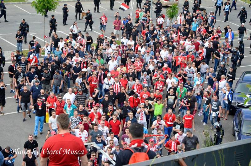 Ultras Arad anunţă că deplasarea la Timişoara se face cu autocarele!