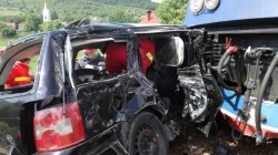 TRAGEDIE într-o familie, chiar de 1 iunie ! Patru frați implicați într-un accident grav de tren, trei dintre ei au murit , iar o surioară a lor este în stare gravă ! 