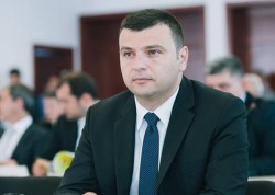 Sergiu Bîlcea(PNL): “Se lucrează la drumuri în Micălaca!”