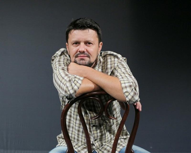 Interviul lunii, Ionel Bulbuc, actor al Teatrului Clasic „Ioan Slavici” din Arad, fondatorul Festivalului Şcolilor de Teatru din România