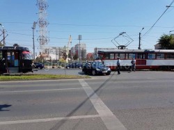 Accident în zona stadionul UTA, circulaţia tramvaielor oprită (FOTO)