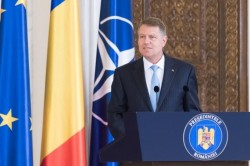 Iohannis a semnat trecerea în rezervă a 10 generali din echipa lui Coldea