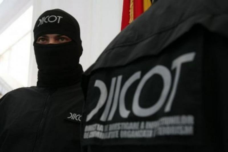 CUTREMUR în servicii : DIICOT a reținut un ofițer SRI în Arad !