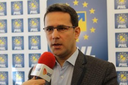Adrian Țolea(PNL): „Așteptăm dizolvarea Consiliului Local Păuliș și demisia primarului Turcin”