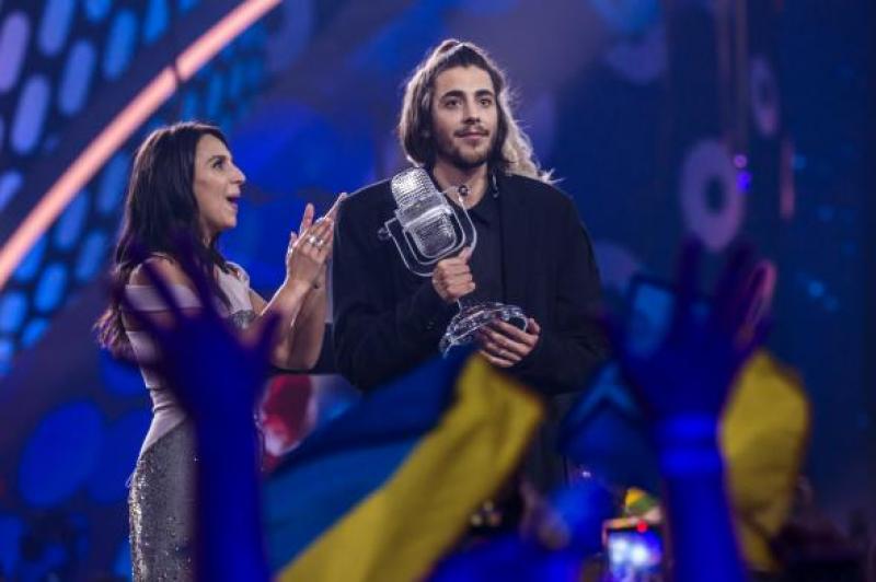 Câştigătorul EUROVISION renunţă la muzică din cauza problemelor cu inima!