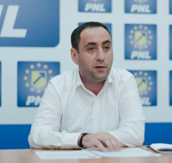 Lucian Riviș-Tipei (PNL): Prefectul Aradului rămâne sub controlul PSD! Zero interes pentru CET!