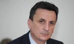 Deputatul PSD Tripa se face de râs: nici el nu ştie pe unde umblă şi mai ales ce spune