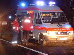 Tragedie pe un teren de fotbal din Arad! Un jandarm şi-a pierdut viaţa după ce a suferit un infarct miocardic