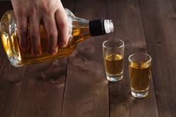 Alcoolul, interzis temporar în Centrul Aradului!