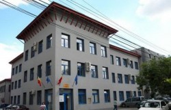 Număr nou de telefon la Compania de apă pentru dispeceratul de canal