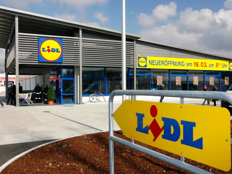 Retailerul german LIDL, tranzacţii imobiliare de milioane de euro cu firme din Arad