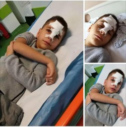 Un băiețel din clasa 0 a căzut pe scări,în cap, într-una din pauze, la o școală din Arad