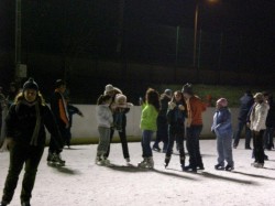 Patinoarul din Arad îşi deschide vineri porţile!