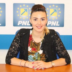 Patricia Dinga (PNL): „În loc să voteze bugetul, pesedistul Vărcuș recită poezii!”
