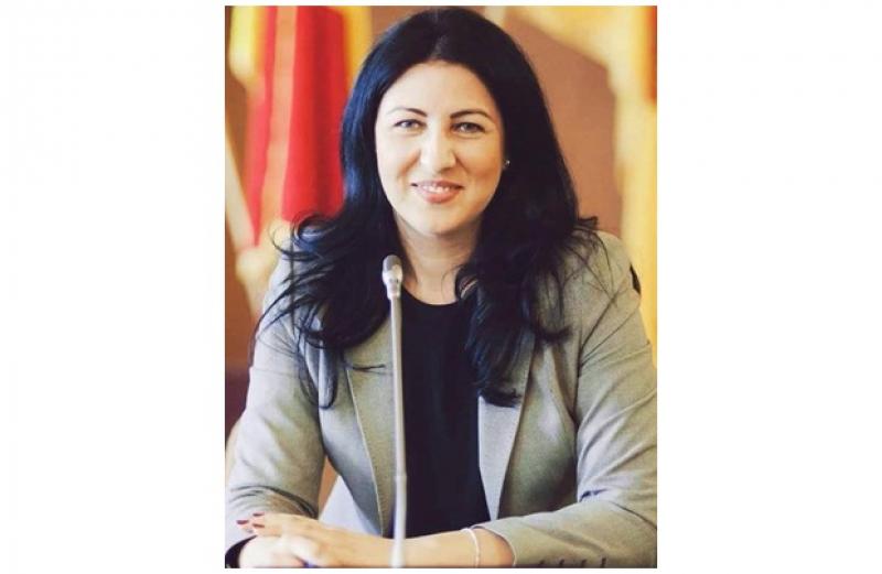 Adina Dumitrean (PNL): ”Guvernul PSD sfidează în continuare dascălii!”