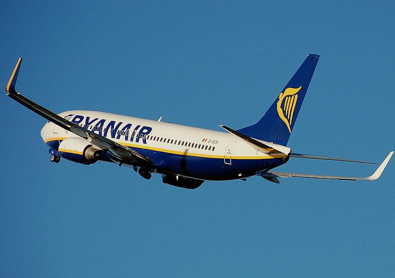 După Blue Air, o altă mare companie aviatică îşi închide baza de la Timișoara! Este vorba de compania low cost, Ryanair