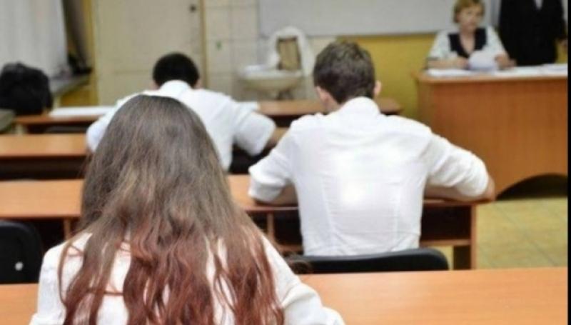 Fără incidente la Simularea Examenului Național de Bacalaureat 2018. Limba maternă, o probă tot mai puţin solicitată