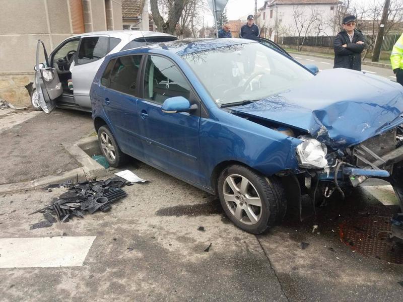Incidente rutiere „la indigo” în cartierul Bujac. O femeie a ajuns la spital, în urma unui accident rutier