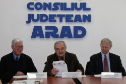 Doi profesori universitari americani despre contextul politic al Marii Uniri, la Consiliul Judeţean Arad 