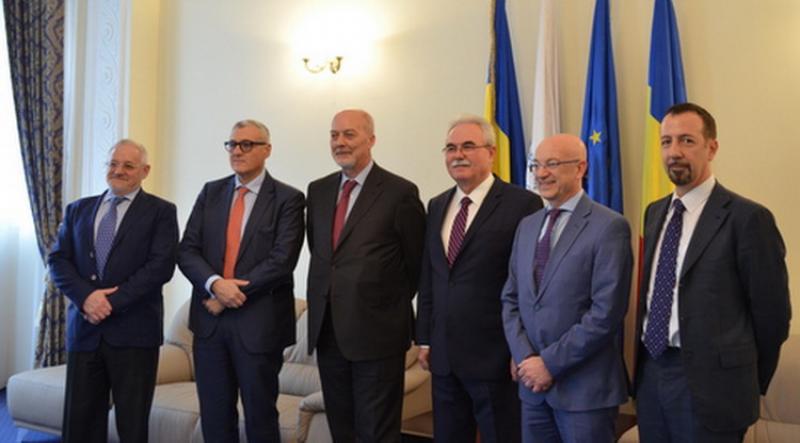 Delegație importantă condusă de Ambasadorul Italiei în vizită la CCIA Arad