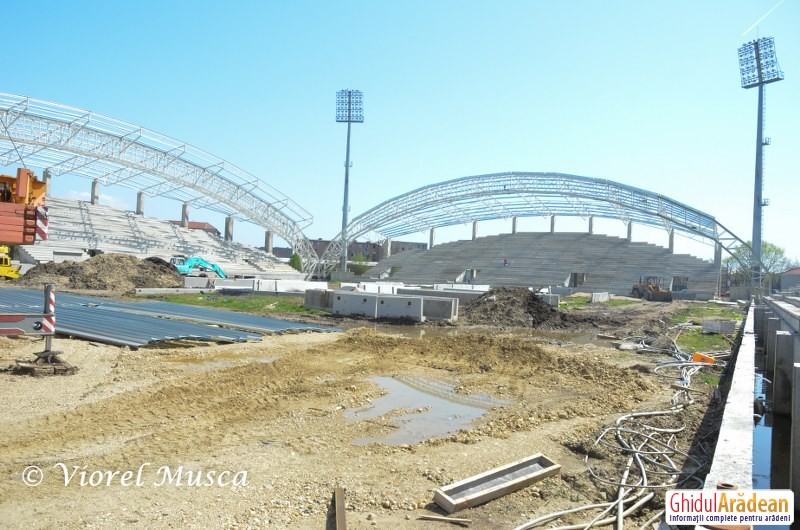 Primăria Arad a scos la licitaţie gazonul pentru Stadionul UTA