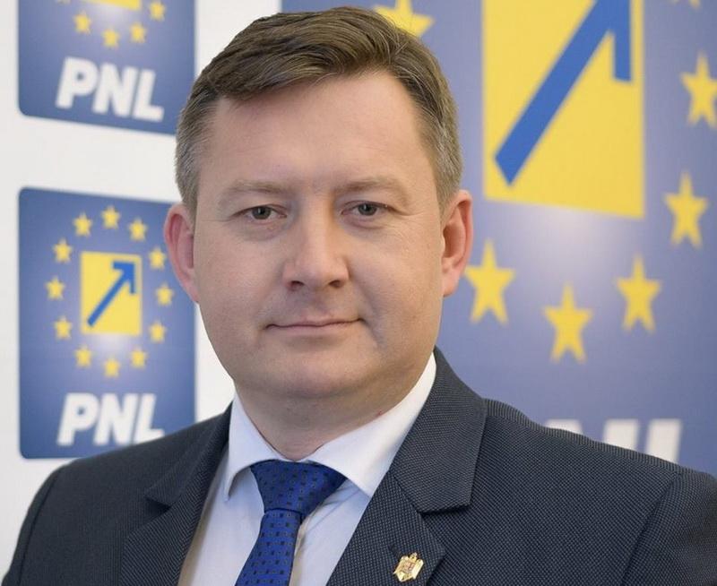 Cristian Sălășan, consilier PNL: ,,Ne dorim o politică locală transparentă în orașul Lipova"