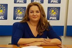 Geanina Pistru (PNL): „Căprar confirmă: PSD nu vrea parcare subterană în Piața Avram Iancu!”