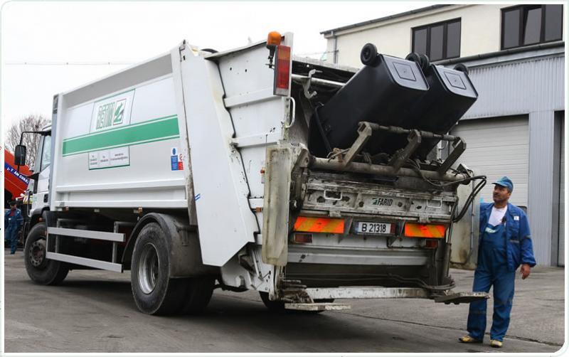 1205 tone de gunoi colectate în prima săptamână de către noul operator pe municipiul Arad