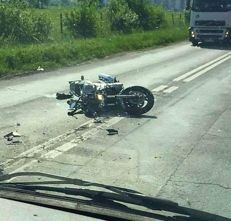 AFLĂ ce a pățit un motociclist, în urma unui accident rutier