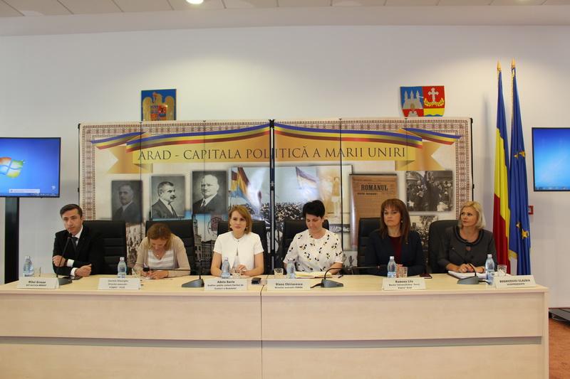 Consiliul Judeţean Arad, în parteneriat cu Federaţia Plus, Federaţia Organizaţiilor Neguvernamentale pentru Servicii Sociale