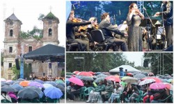 Concertul Rock simfonic din Cetatea Aradului, greu încercat de vremea capricioasă 