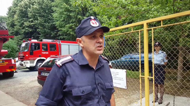 Au fost mobilizați 145 de pompieri arădeni pentru buna desfășurare a Referendumului