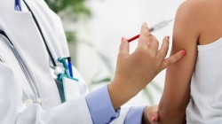 Doze de vaccin gripal infuficiente! Medicii de familie sunt nevoiți să aleagă pe cine imunizează gratuit