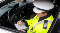 10 permise de conducere și 2 certificate de înmatriculare reținute de Polițiști în ultimele 24 de ore în județul Arad