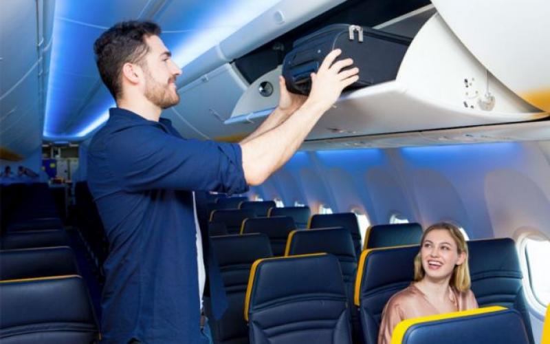 Vrei să pleci cu avionul? AFLĂ noile reguli impuse de Wizz Air și Ryanair