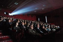 Filme incitante la Cinema Arta 